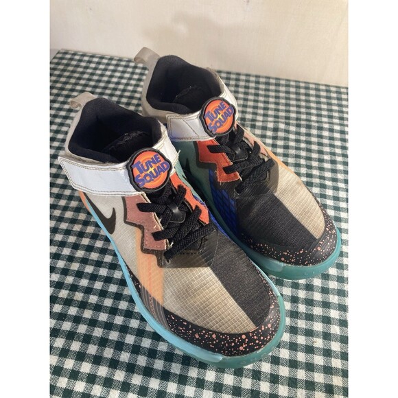 Nike Kids Sneakers Lebron XVIII Low (PS) Space Jam Tune Squad DJ3761 115 Size 3Y - Picture 2 of 10